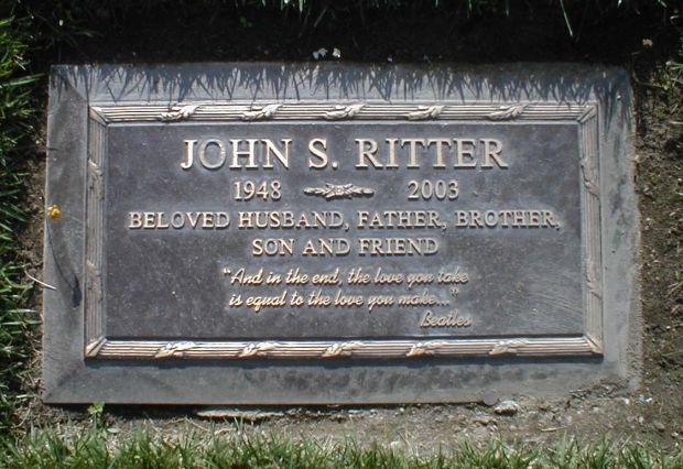 Km Headstone Unique 122